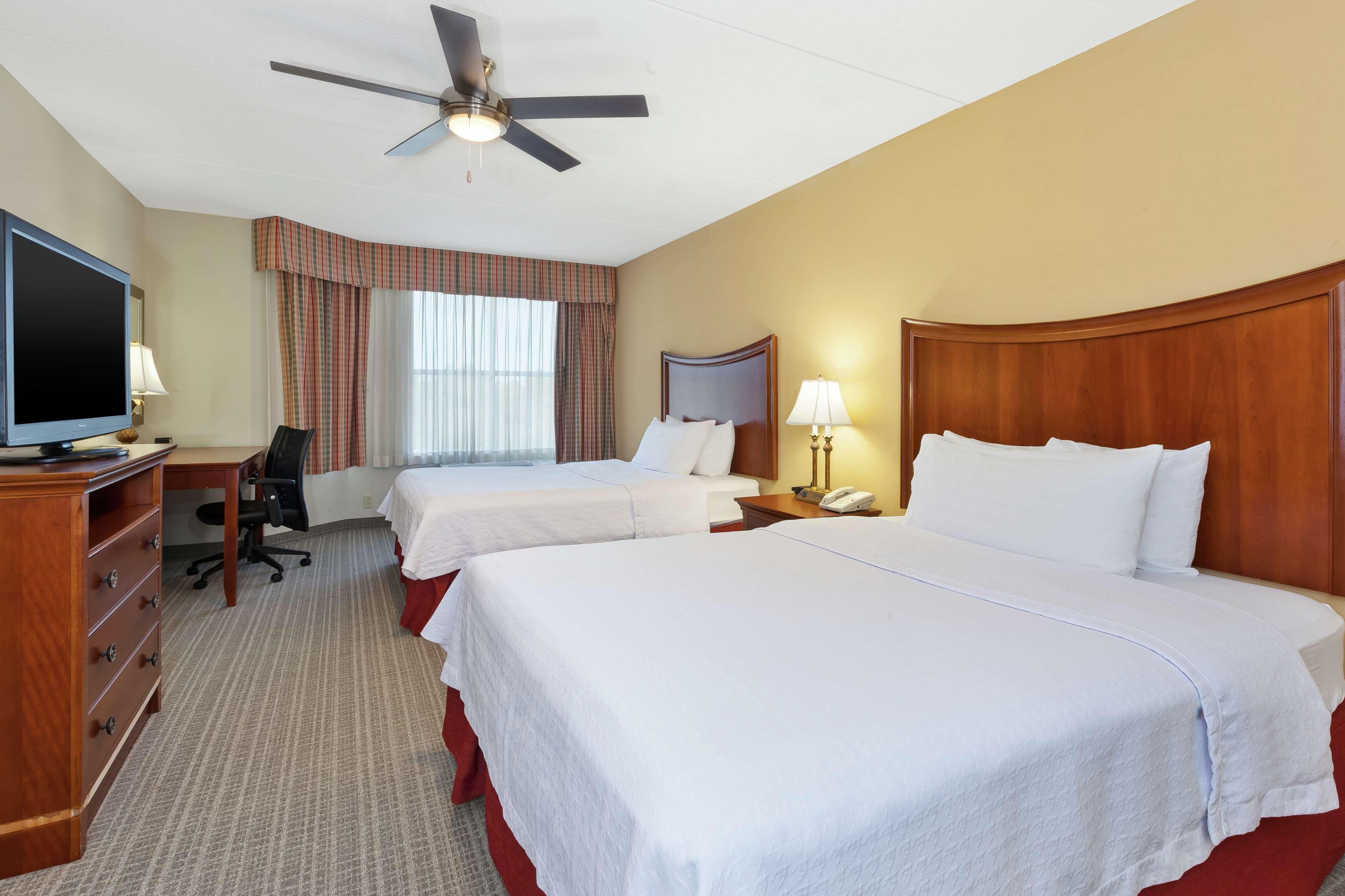 Homewood Suites By Hilton Chesapeake - Greenbrier Екстериор снимка