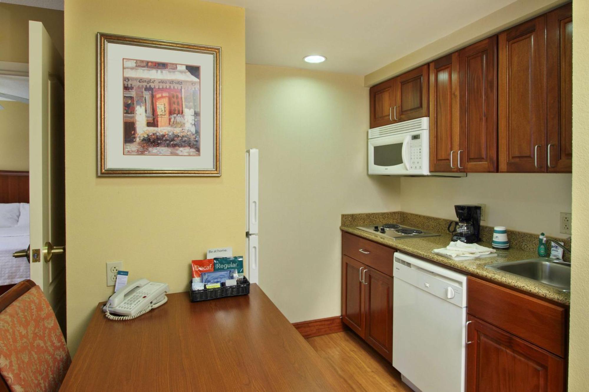 Homewood Suites By Hilton Chesapeake - Greenbrier Екстериор снимка