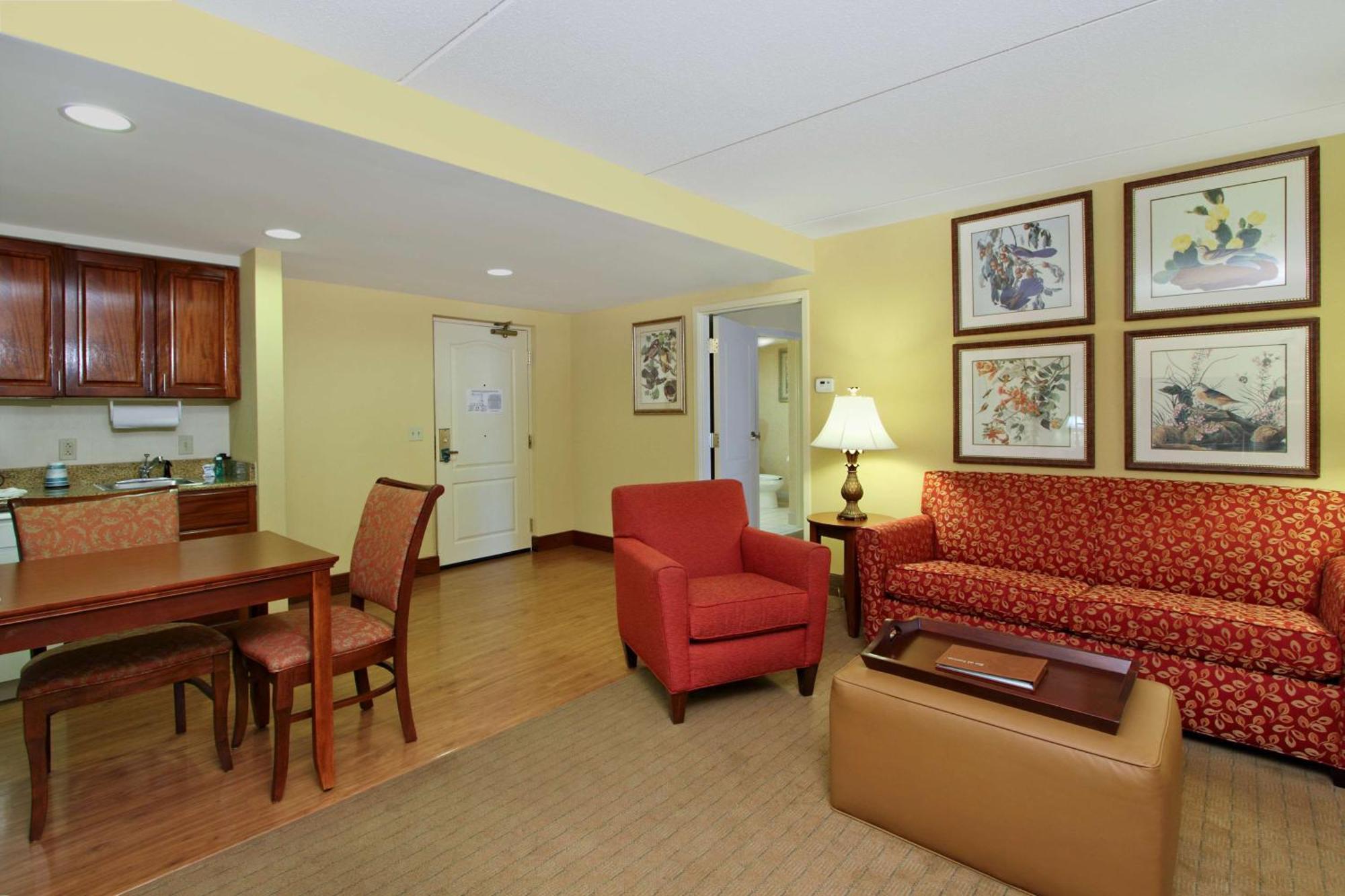 Homewood Suites By Hilton Chesapeake - Greenbrier Екстериор снимка