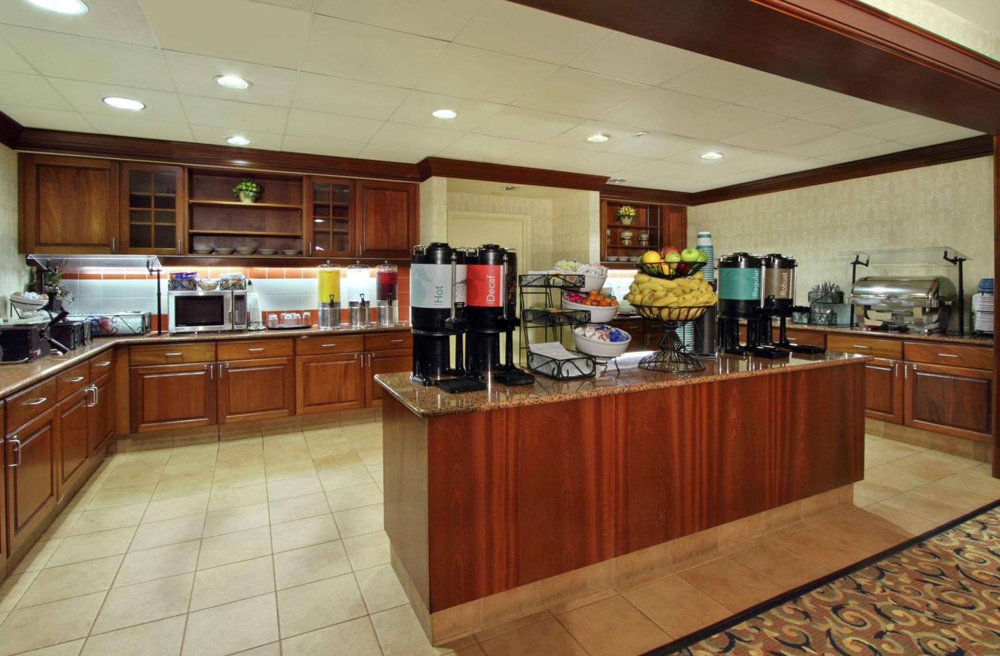 Homewood Suites By Hilton Chesapeake - Greenbrier Екстериор снимка